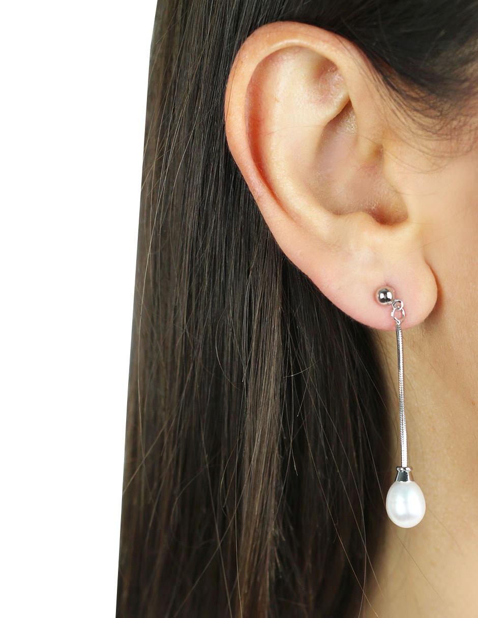 Aretes de gota con acabado brillante perla 3