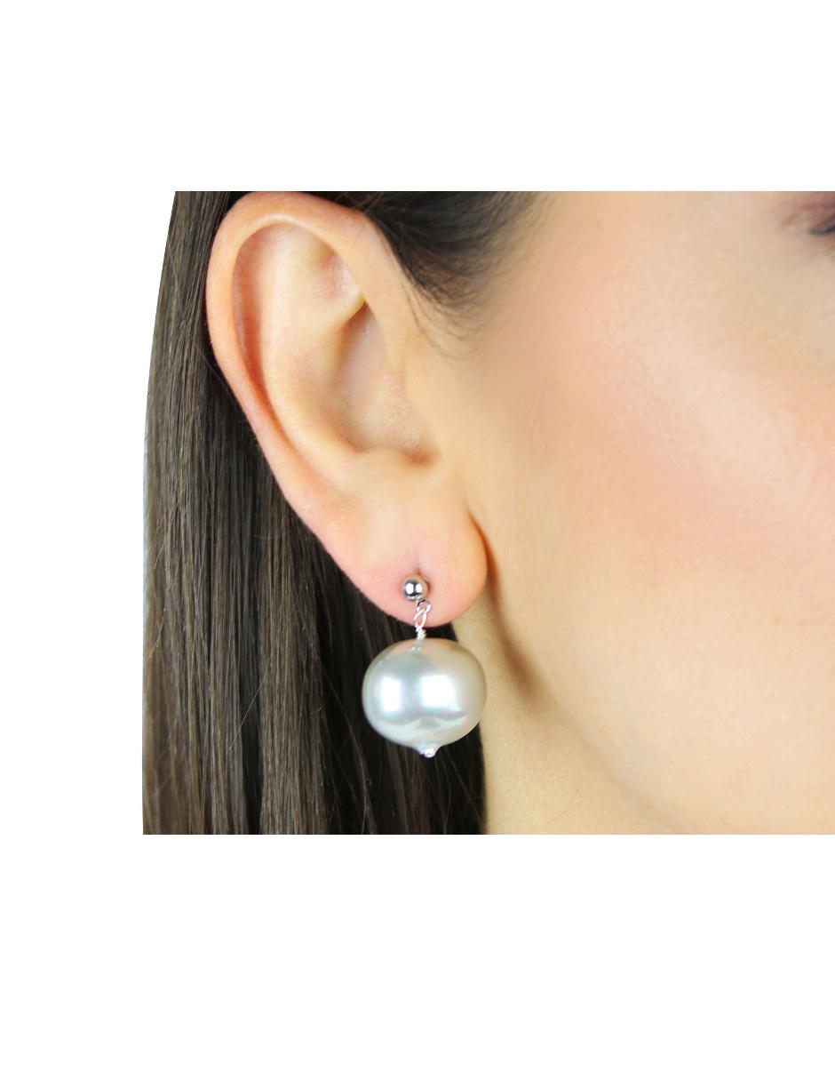 Aretes con acabado brillante 2