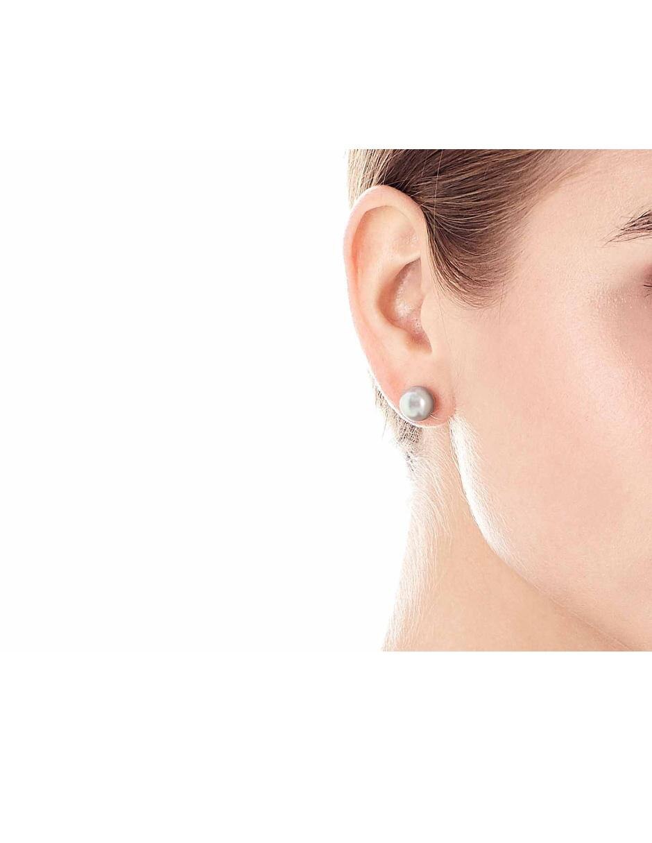 Aretes con acabado lustre perla 3