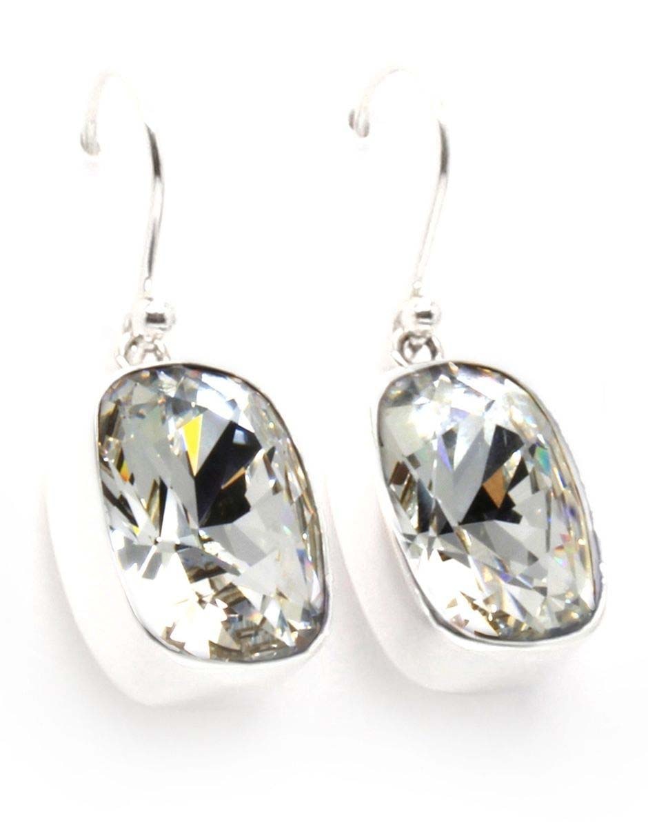 Aretes de plata con acabado pavé cristal