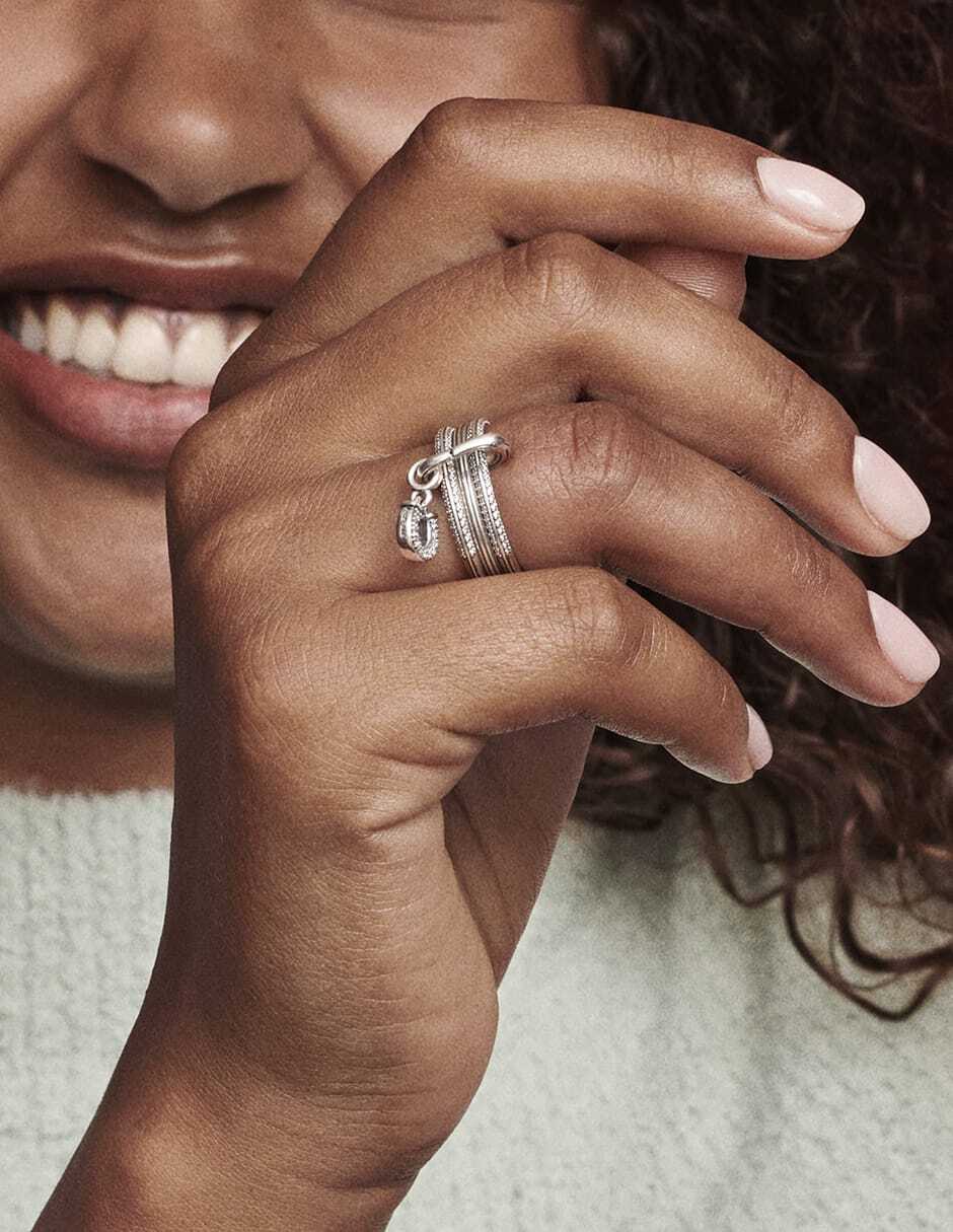 Anillo P 925 de plata pavé