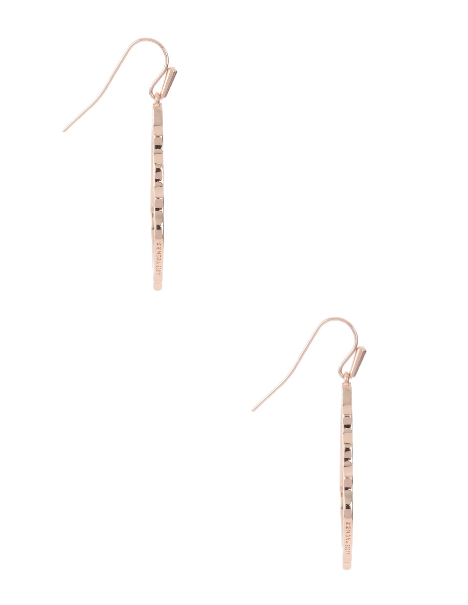 Aretes Kendra Scott con acabado brillante
