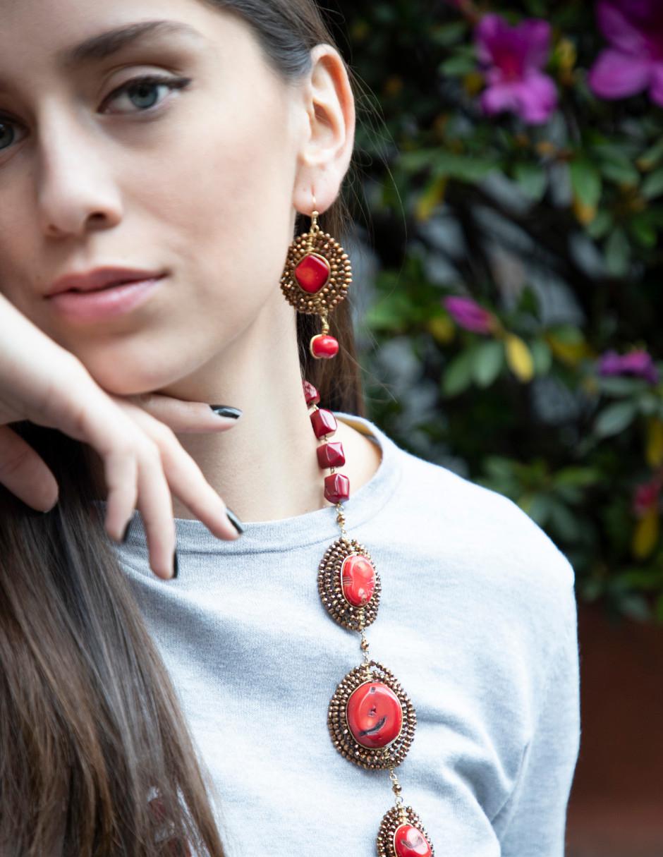 Aretes de coral de oro laminado con acabado brillante cristal 6