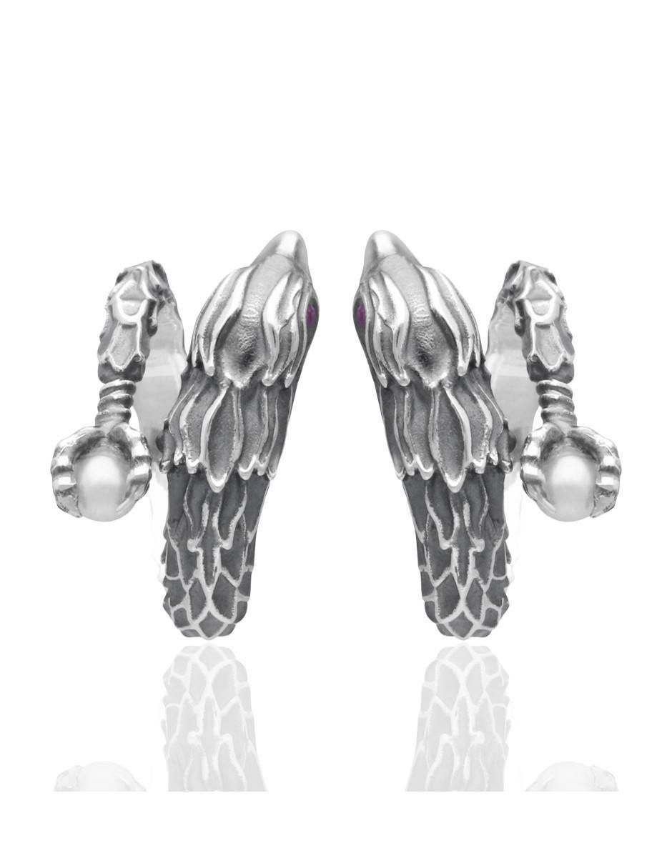 Aretes de aro de plata con acabado brillante rubí y perla