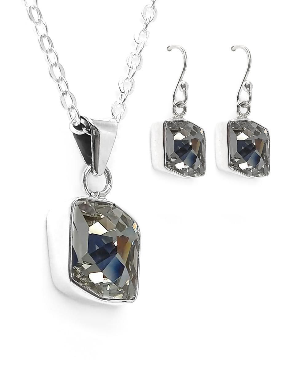 Aretes y collar Zvezda P 925