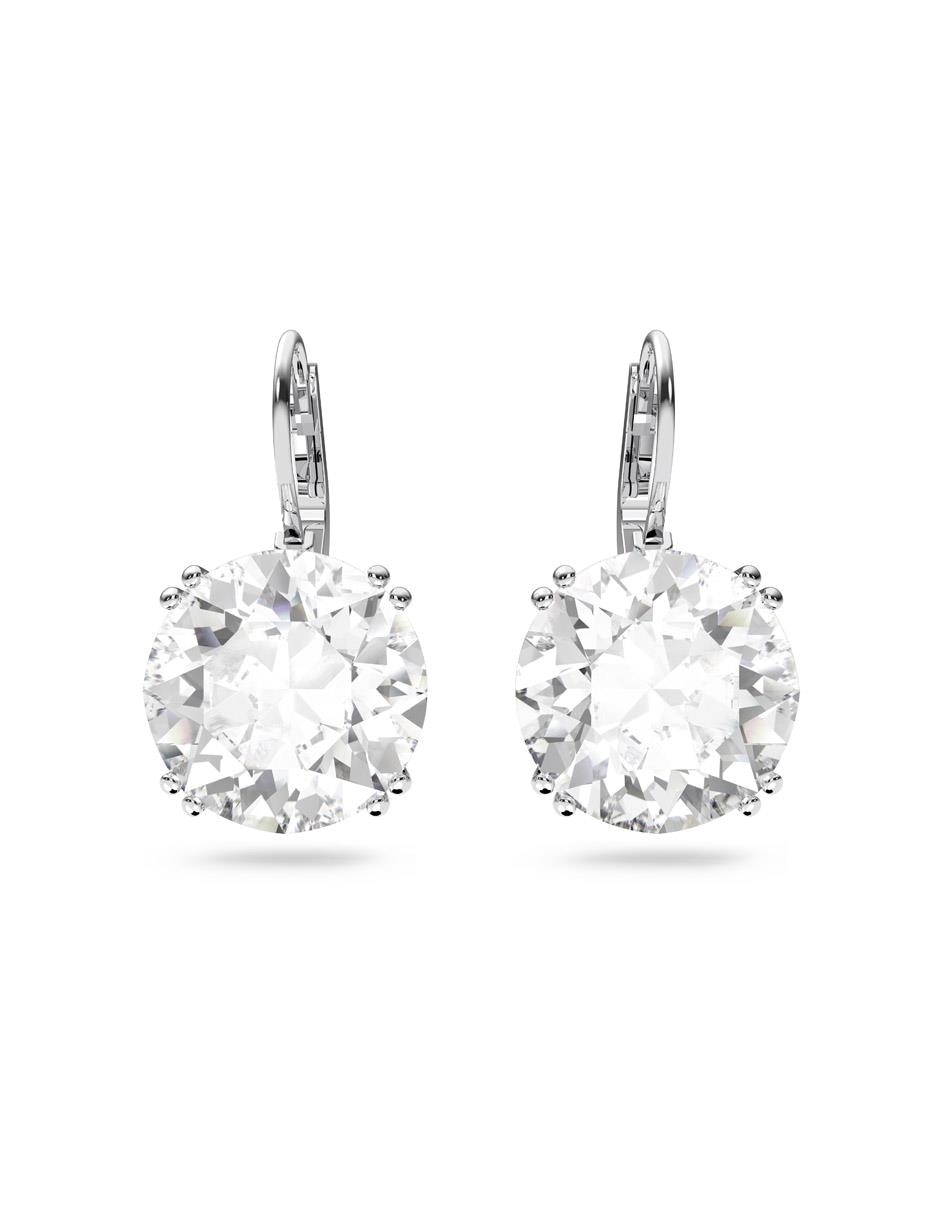 Aretes con acabado brillante Aretes con acabado brillante
