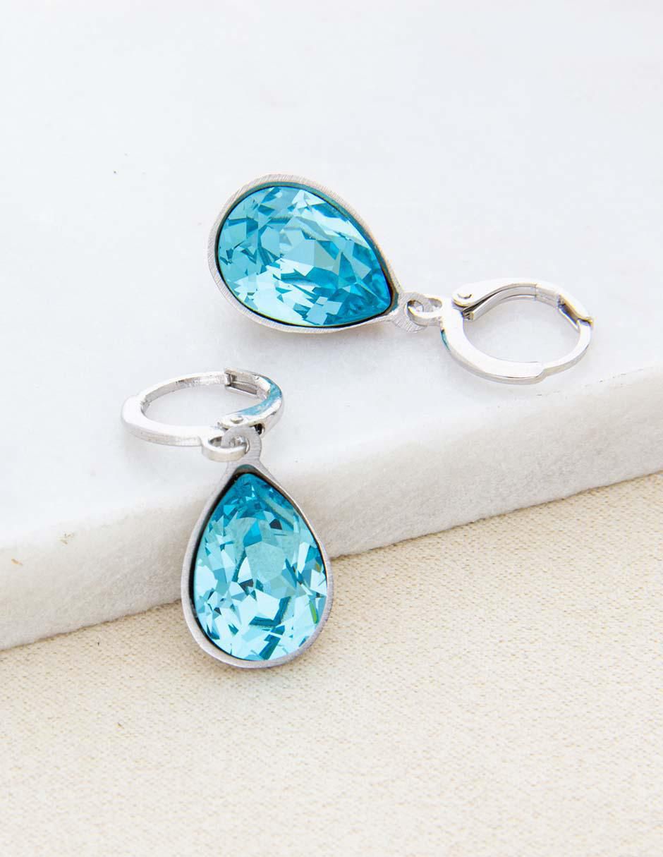 Arracadas de gota con acabado brillante cristal 3