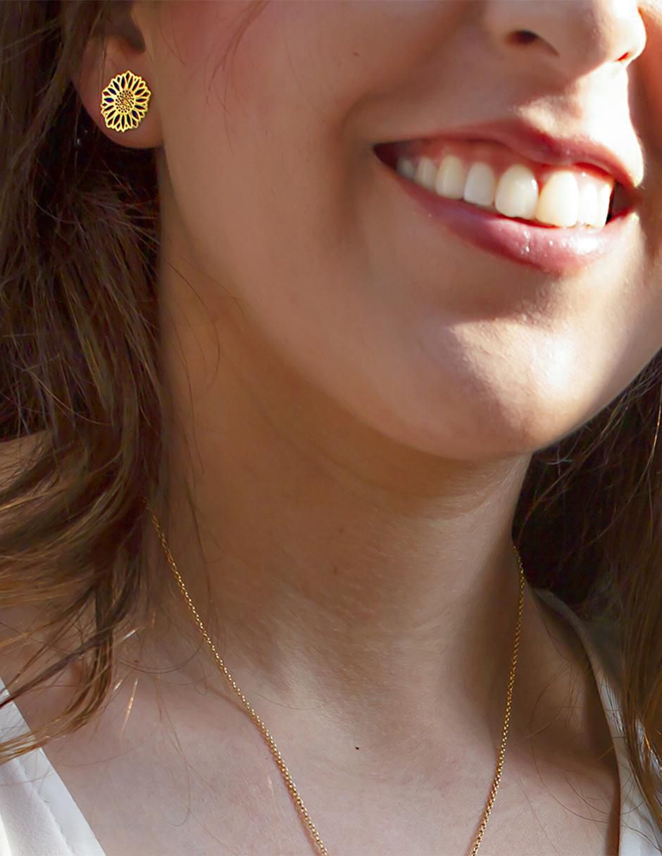 Broqueles de flor de plata 3