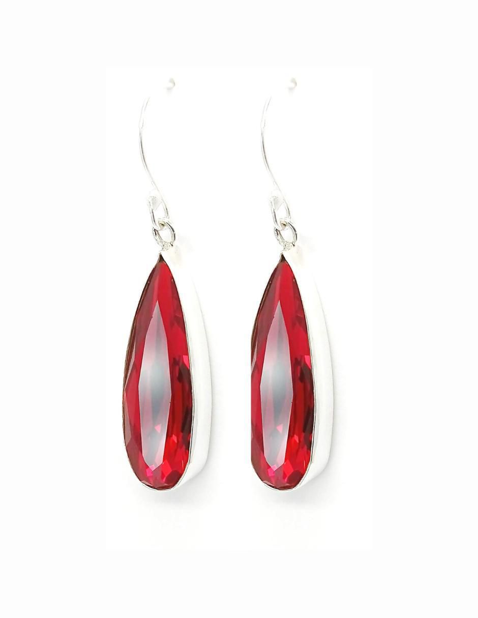 Aretes de gota de plata con acabado brillante cristal 4