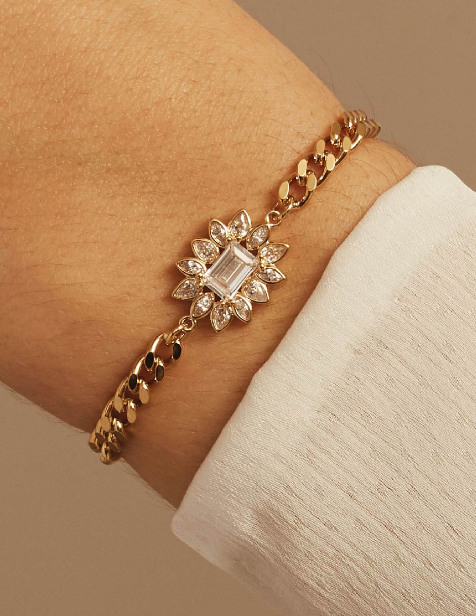 Brazalete con circonita Suculenta acabado baño de oro 2