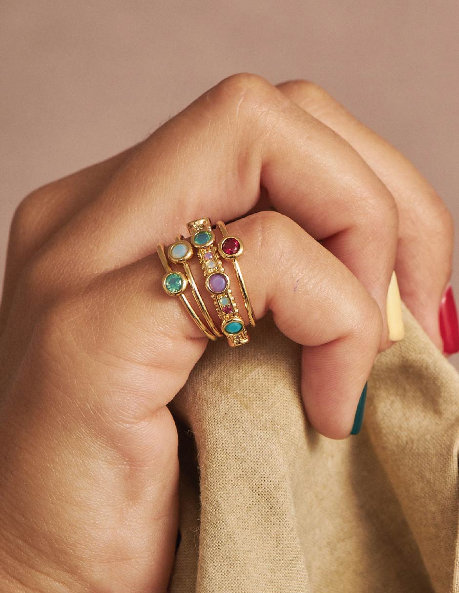 Anillo con gema Lago Verde 18 k circonita baño de oro