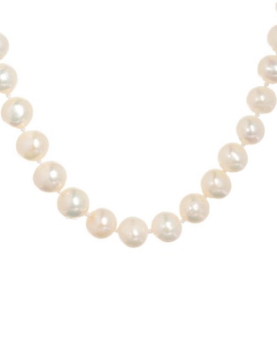 Collar de ovalado