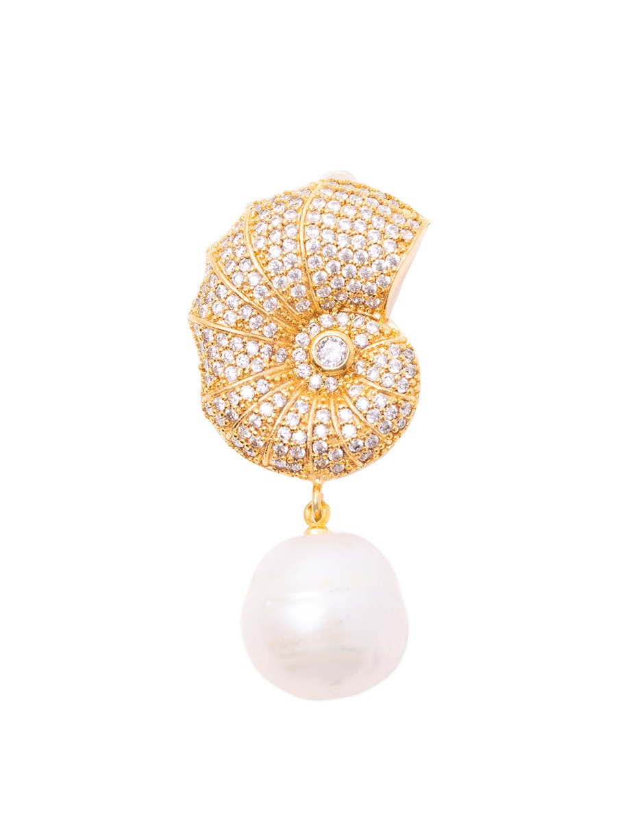 Aretes de caracol con acabado brillante perla 2