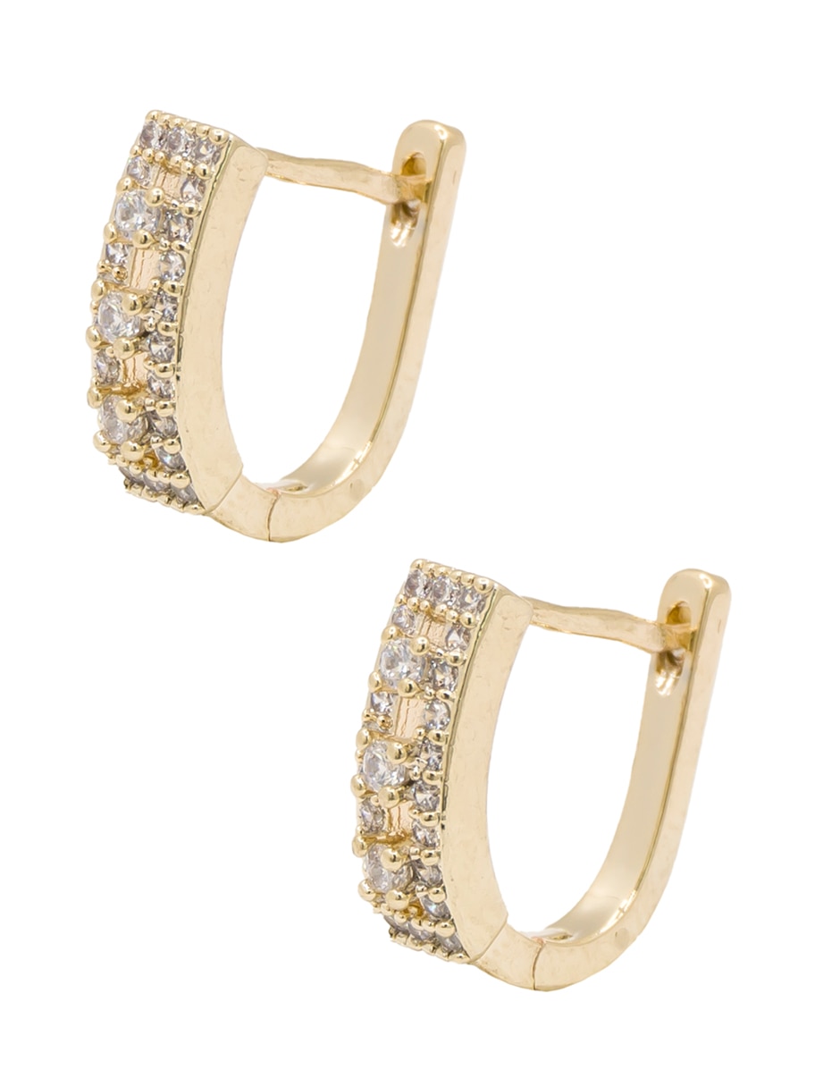 Aretes cuadrados con acabado brillante 3