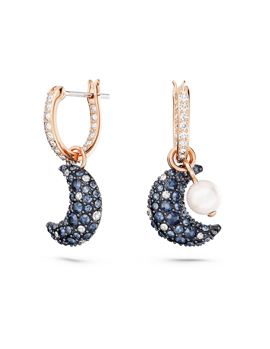 Aretes de luna con acabado pavé 2