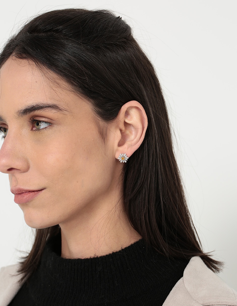 Aretes de flor de plata P 925 con acabado plateado 4
