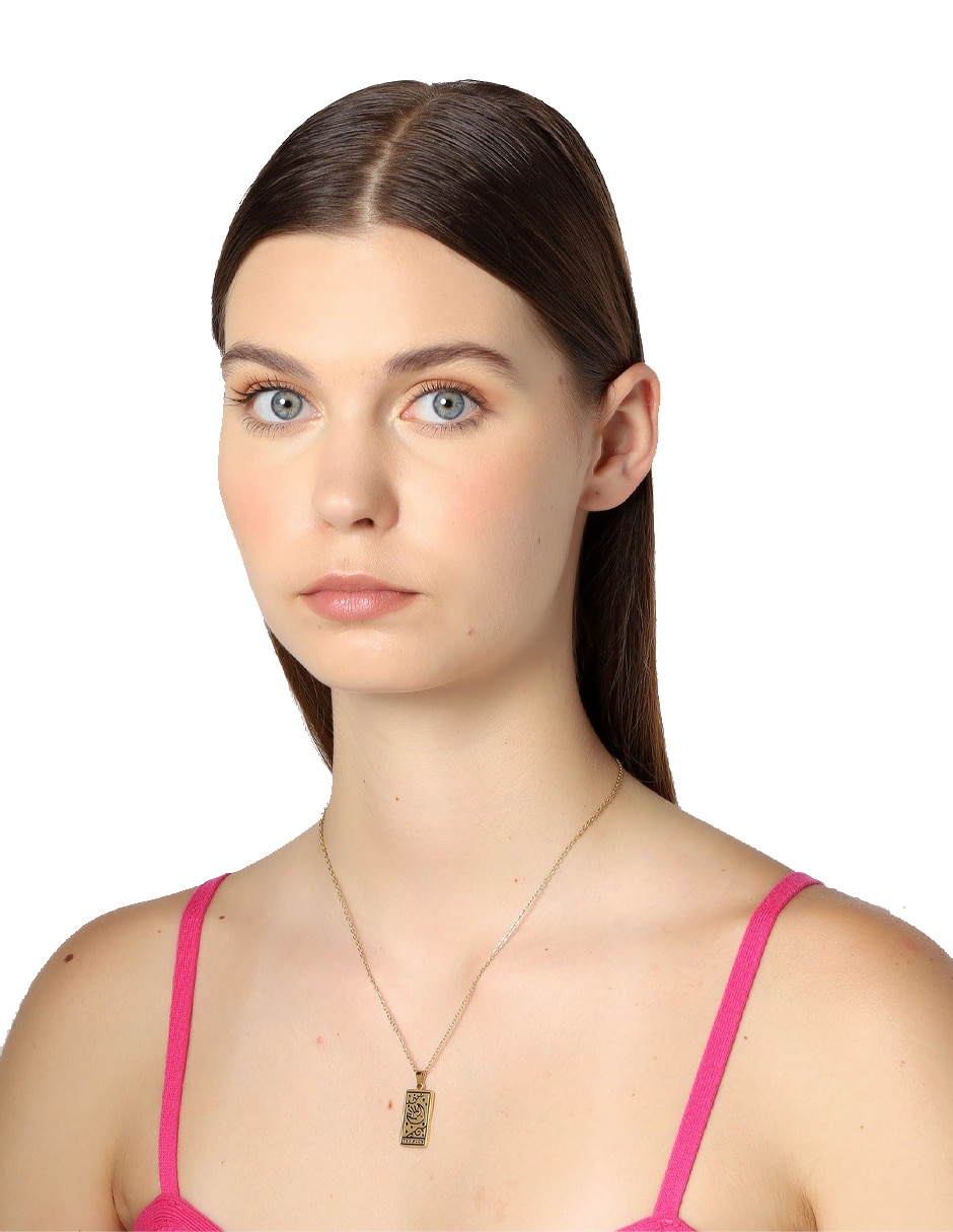 Collar con dije rectangular 2