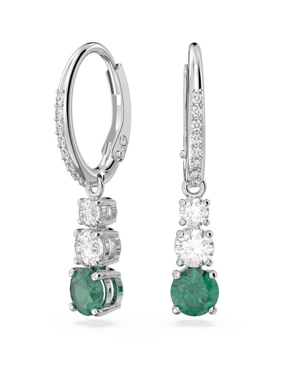 Aretes con acabado brillante