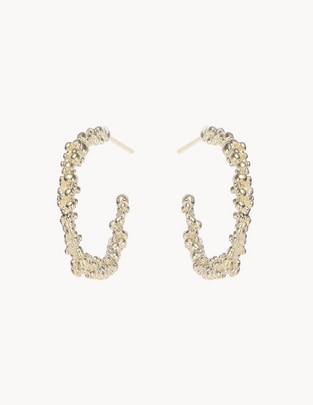 Arracadas Sand Dust con acabado baño de oro 18 K