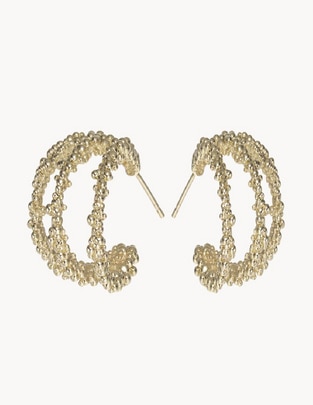 Arracadas Sand Dust con acabado baño de oro 18 K