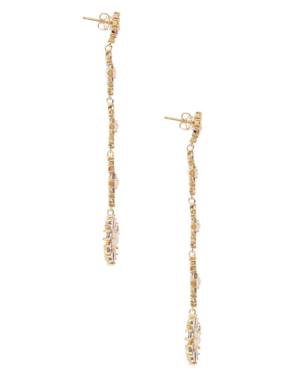 Aretes de flor con acabado baño de oro 3