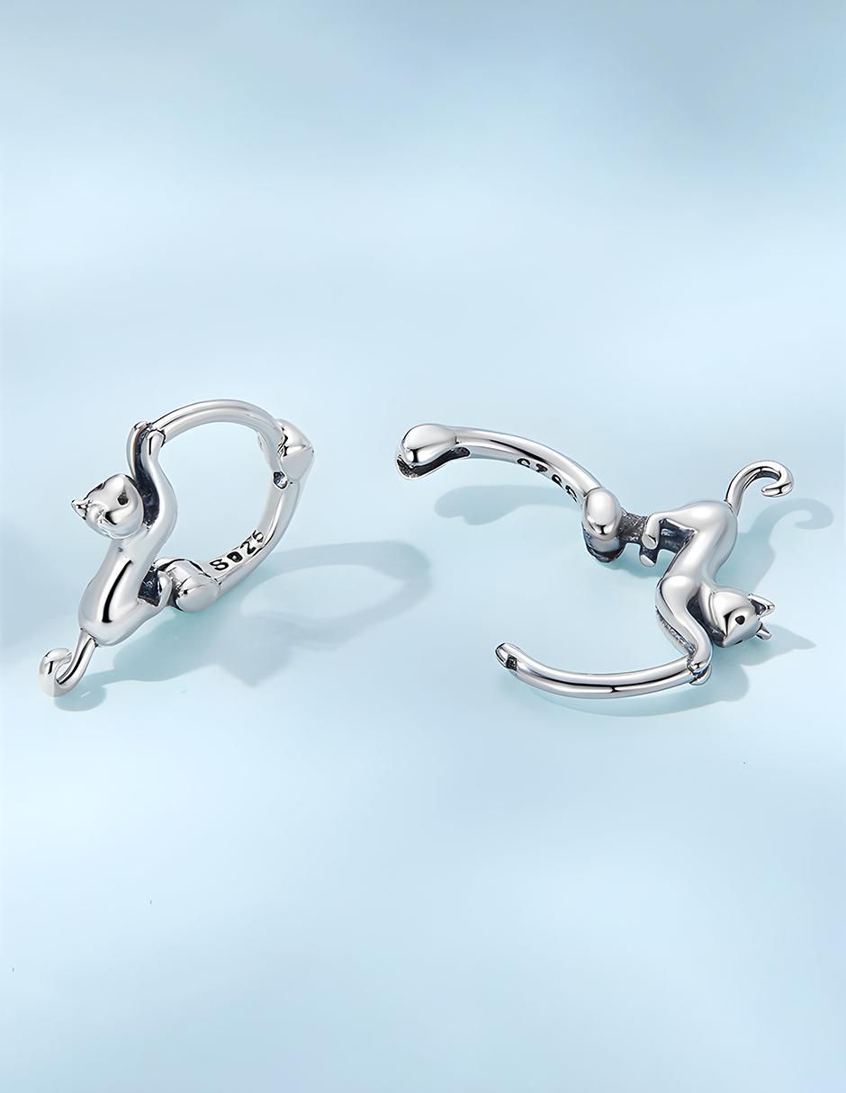 Arracadas de gato de plata con acabado brillante 7