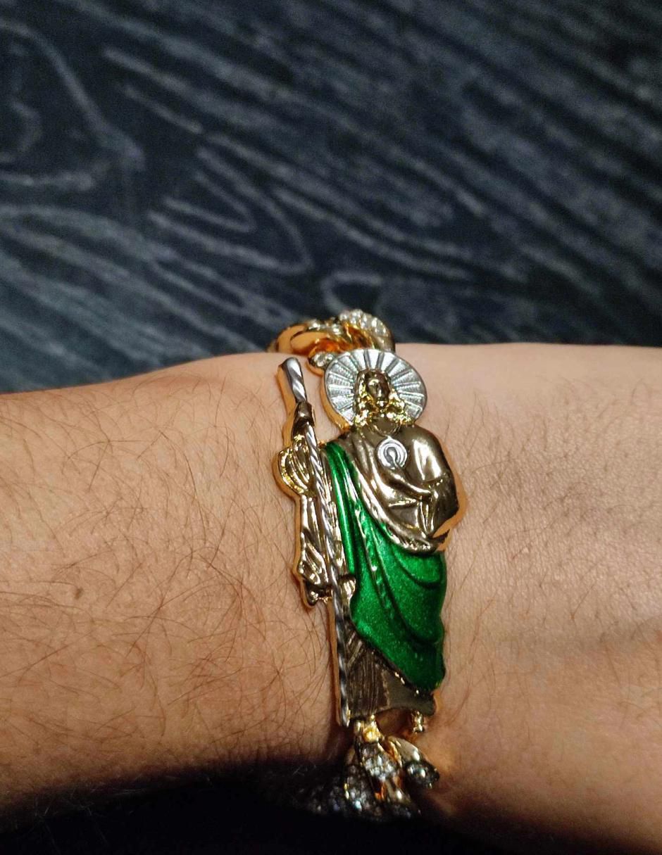 Brazalete con zirconia 18 K acabado brillante