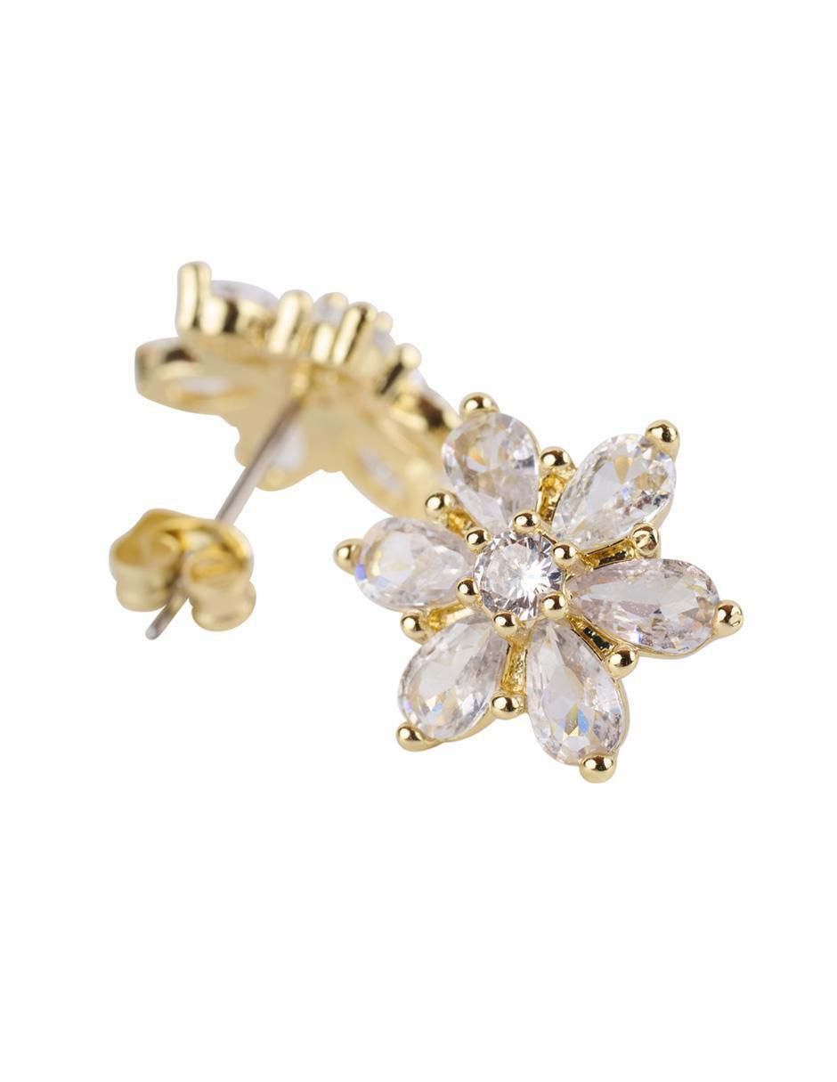 Broqueles de flor con acabado baño de oro 3