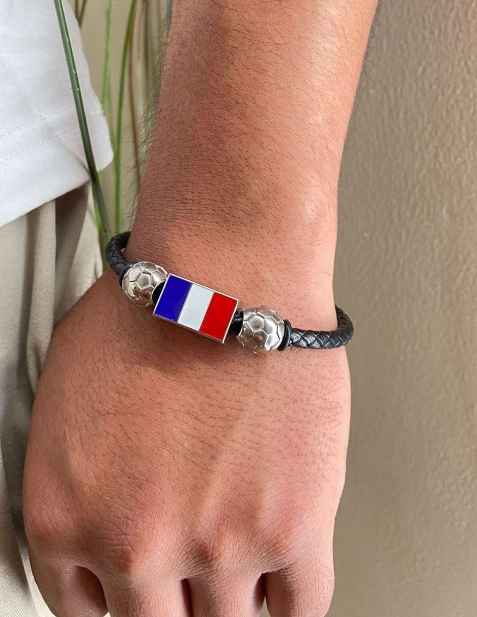 Brazalete Homme acabado liso 3