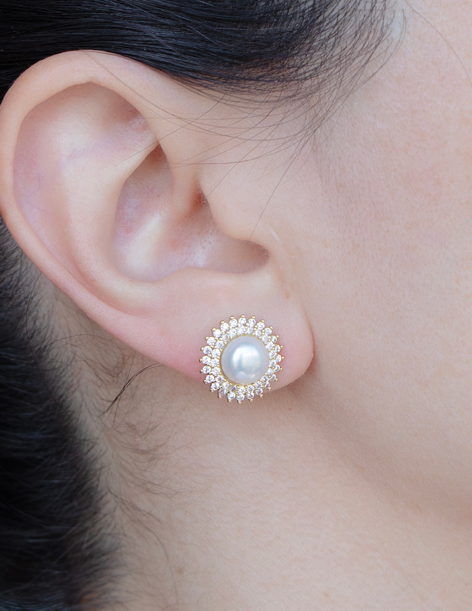 Broqueles circulares con acabado pavé perla
