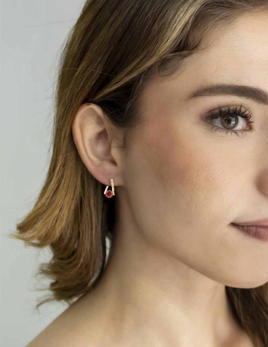 Aretes con acabado brillante 4