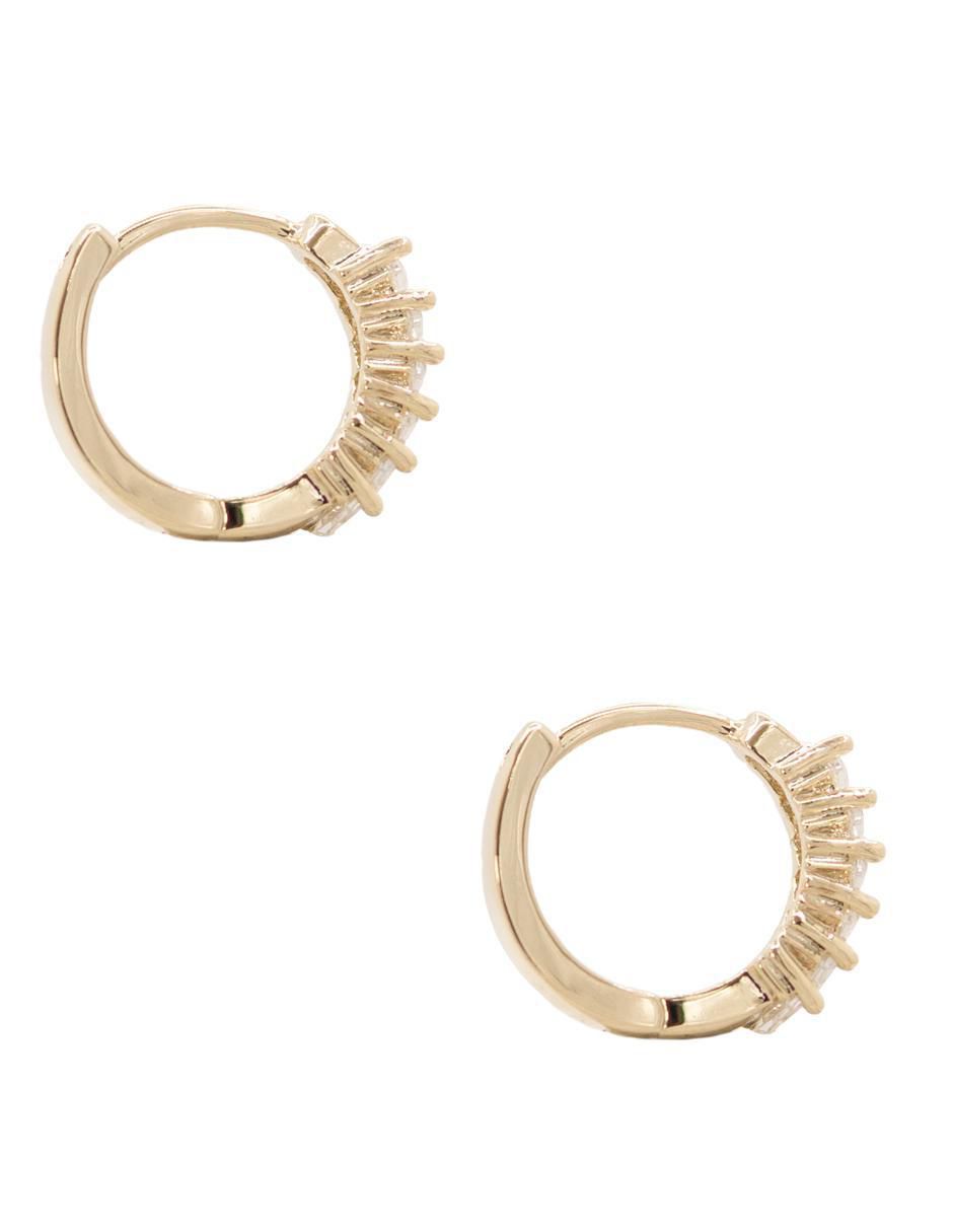 Aretes redondos con acabado brillante 3