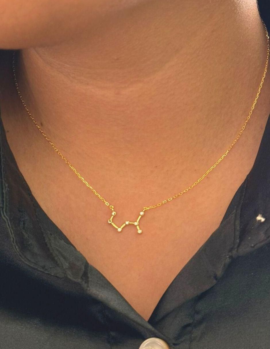 Collar con dije Mayfer Joyería Constelaciones de plata P 925