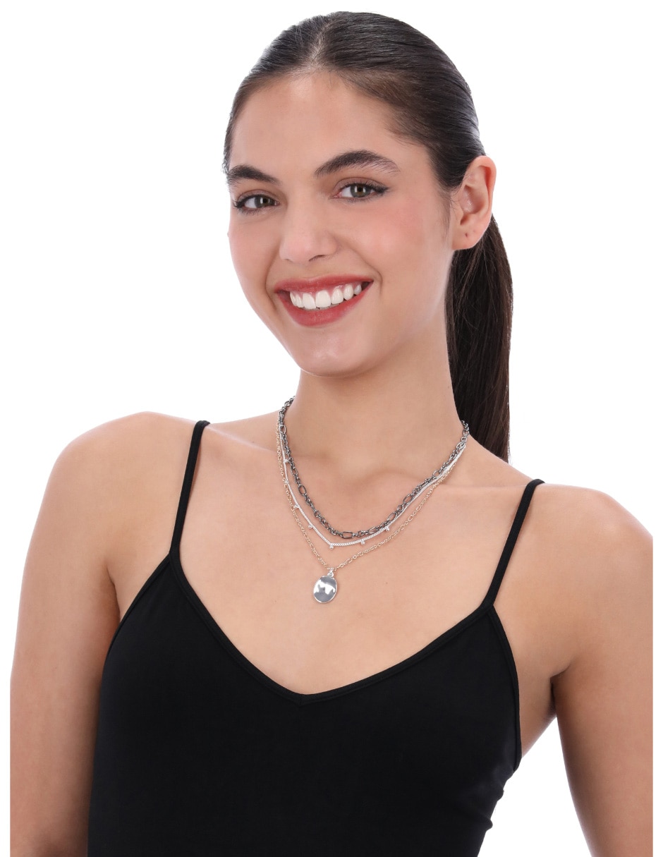 Collar de varios hilos circular 3
