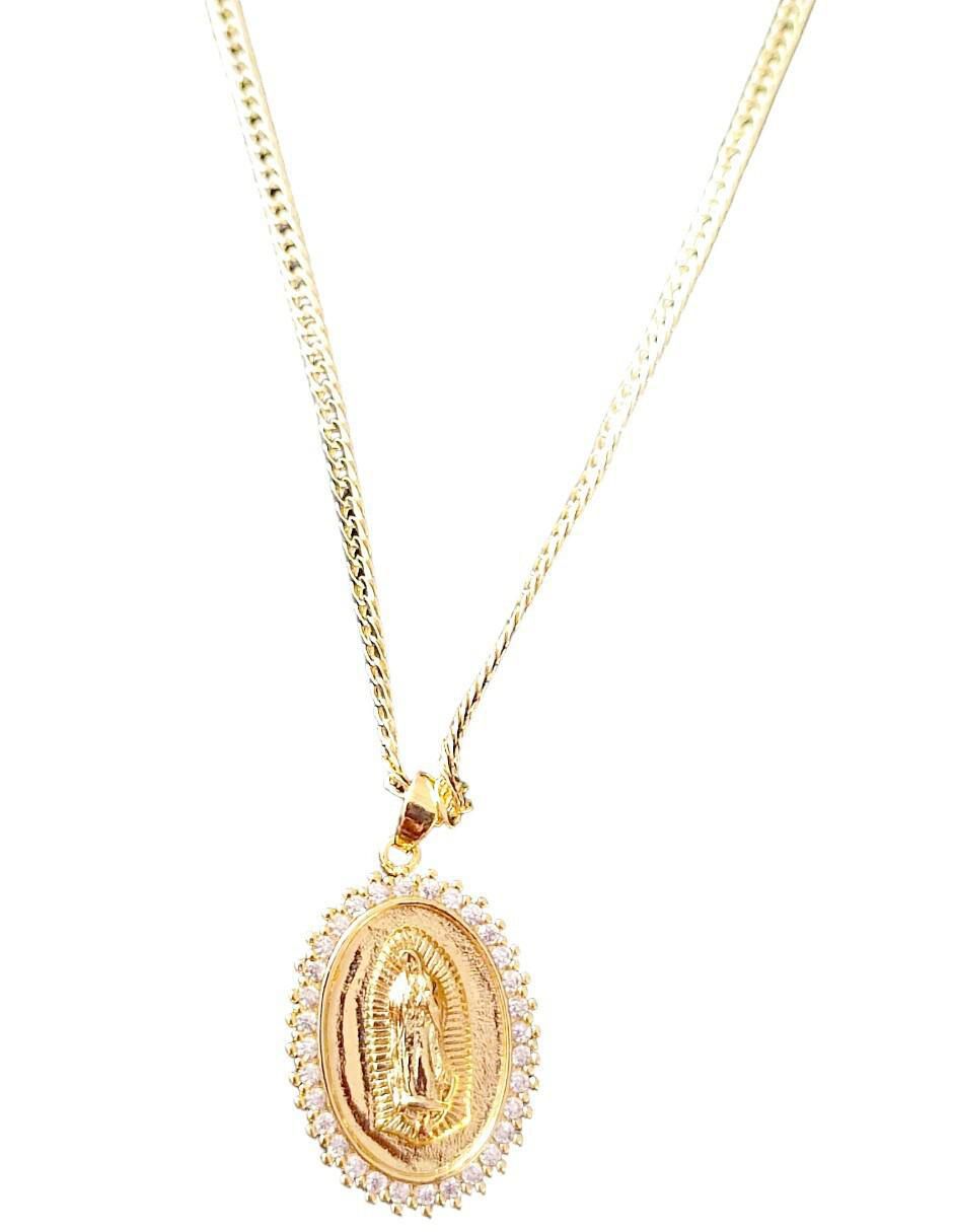 Collar con dije Virgen de Guadalupe ovalado 18 K Collar con dije Virgen de Guadalupe ovalado 18 K