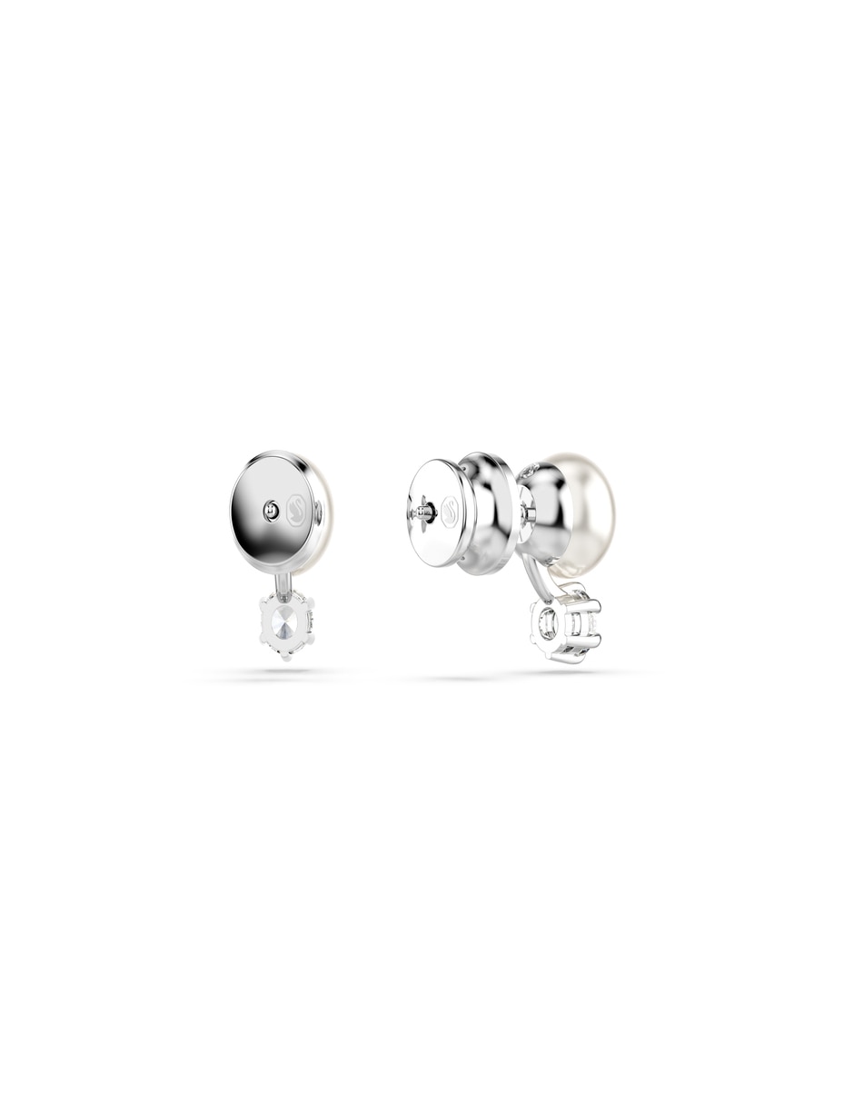 Aretes redondos con acabado brillante Aretes redondos con acabado brillante