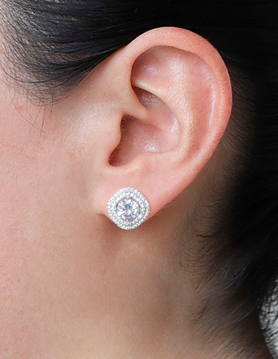 Aretes circulares con acabado brillante 3