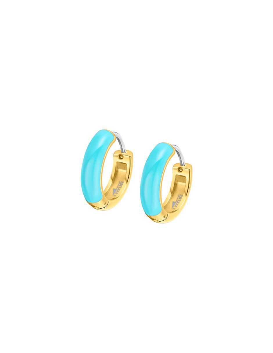 Aretes con acabado brillante