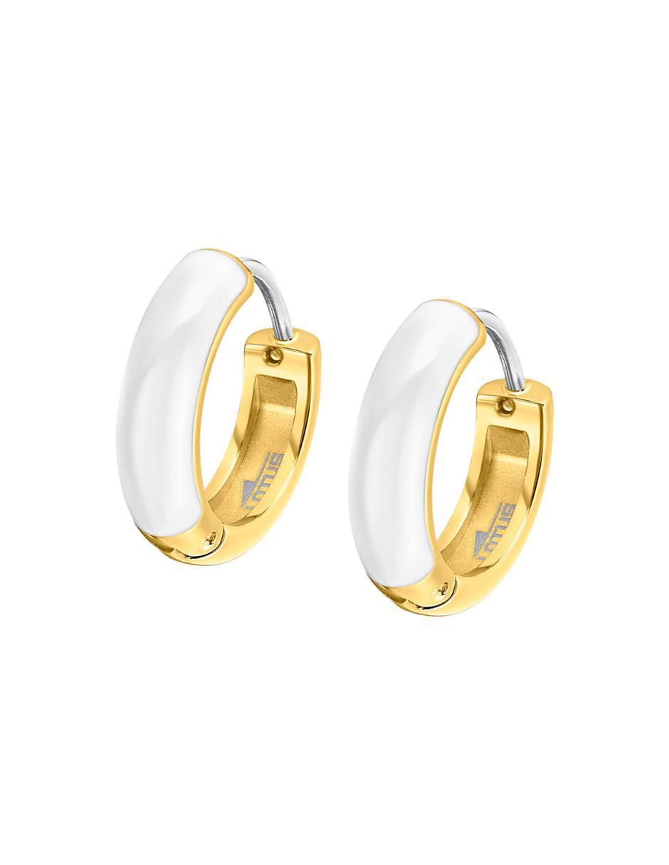 Aretes con acabado brillante 2