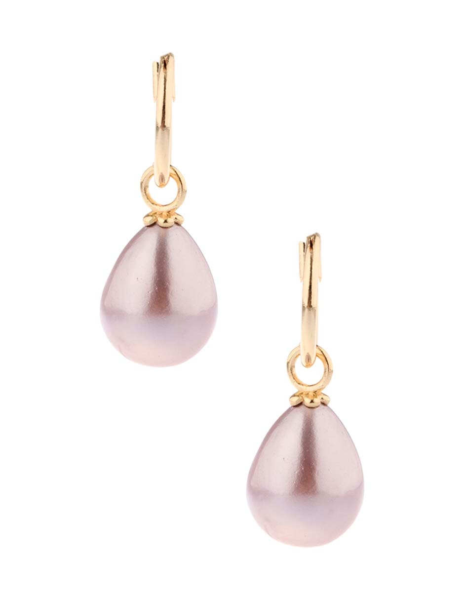 Arracadas de gota Pera con acabado brillante perla Arracadas de gota Pera con acabado brillante perla