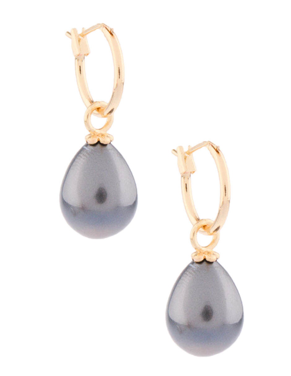 Aretes de gota con acabado brillante perla 2
