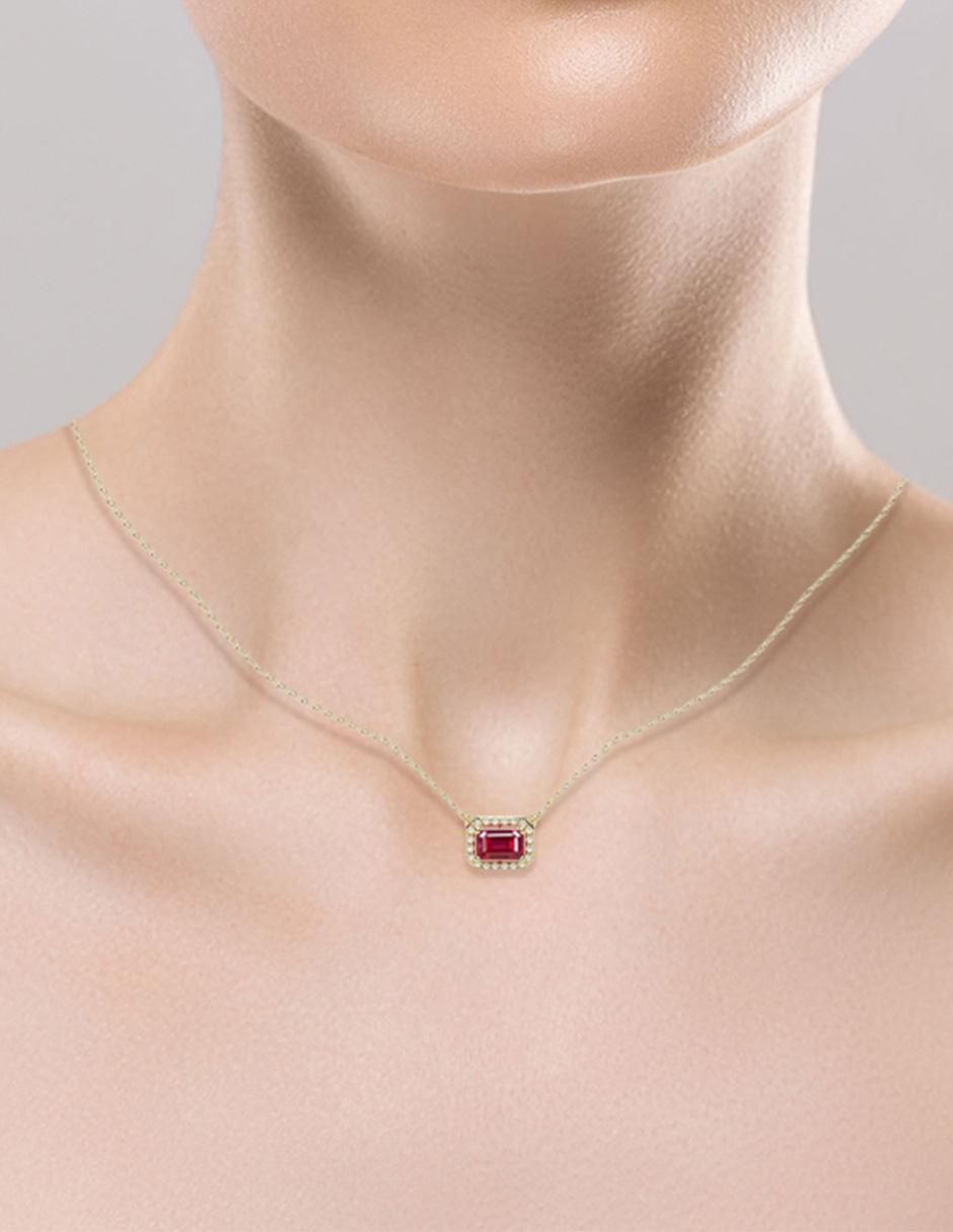 Collar con dije rectangular de oro 14 K 3