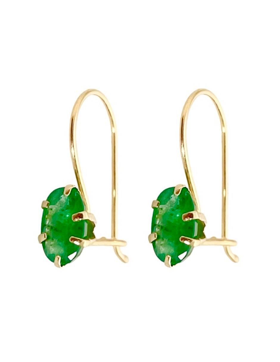 Aretes redondos de oro 14 K con acabado brillante esmeralda 2