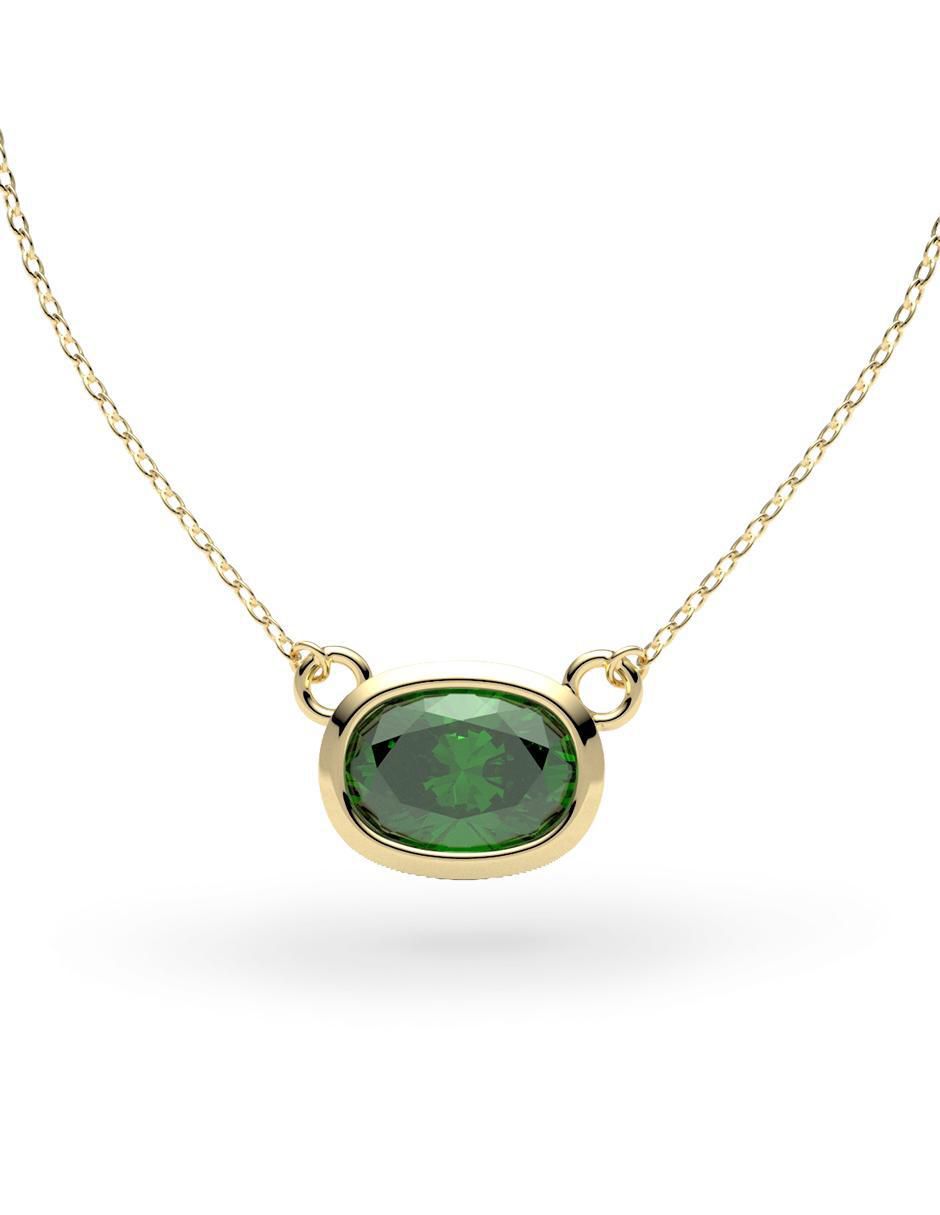 Collar con dije de ovalado de oro 14 K Collar con dije de ovalado de oro 14 K