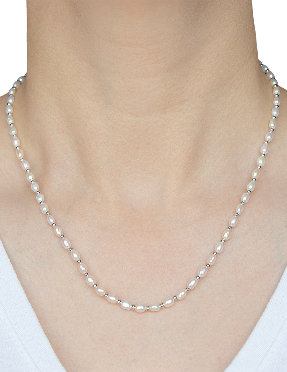 Collar de ovalado emanuel ungaro Collar de ovalado emanuel ungaro