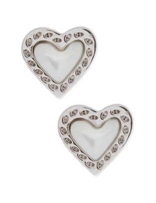 Broqueles de corazón con acabado martillado
