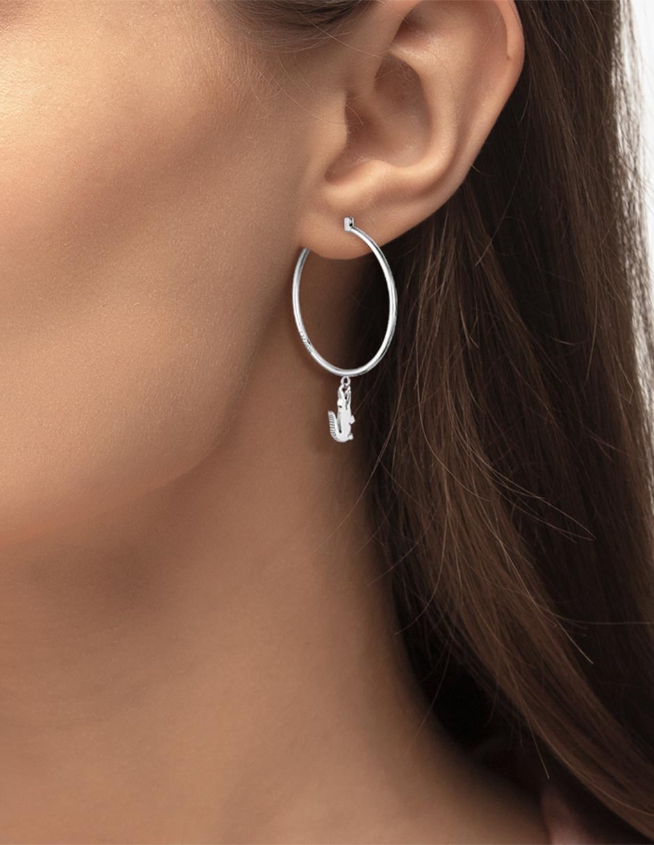 Aretes de aro con acabado brillante 2