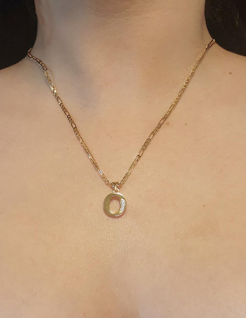 Collar con dije letra o Letras de oro laminado 10 K 2