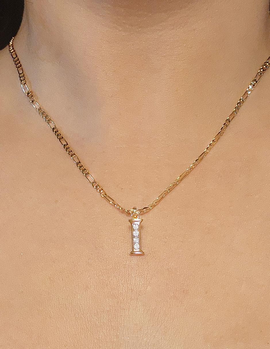 Collar con dije letra i Letras de oro laminado 10 K 2