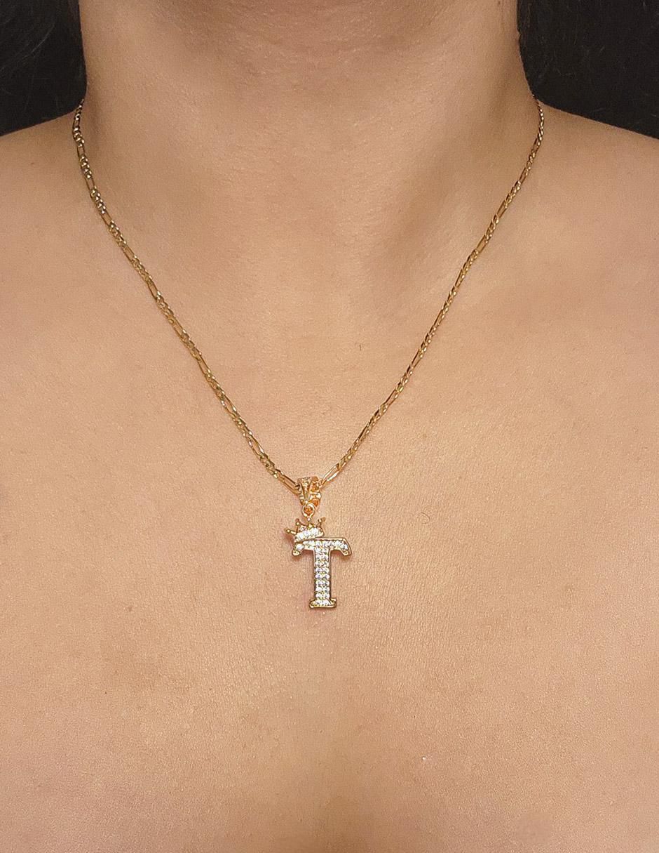 Collar con dije letra t Letras de oro laminado 10 K 2